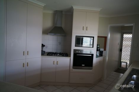 Property photo of 8 Keswick Avenue Slade Point QLD 4740