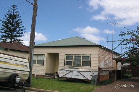 5 Gavey St, Mayfield, NSW 2304