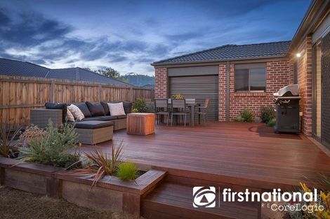 Property photo of 6 Swamp Gum Close Pakenham VIC 3810