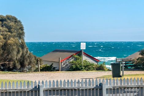 Property photo of 62 Marine Drive Safety Beach VIC 3936