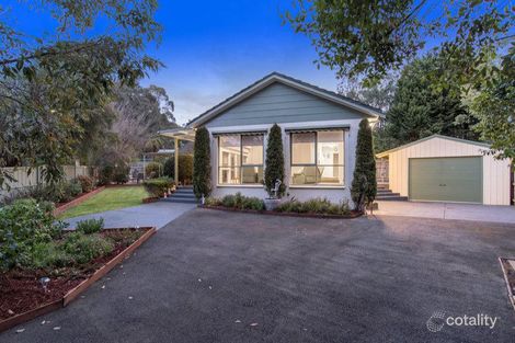 Property photo of 28 Belvedere Drive Montrose VIC 3765