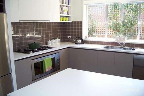 1 Fairbank Cres, Templestowe Lower, VIC 3107