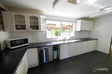 Property photo of 10 Kanangra Street Cowra NSW 2794