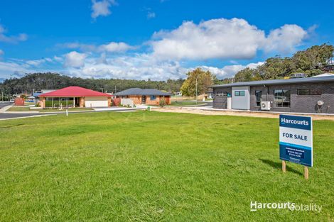 Property photo of 23 Emily Crescent Somerset TAS 7322