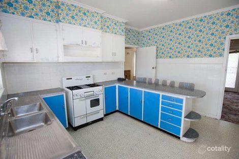 Property photo of 30 Vaynor Street Niddrie VIC 3042