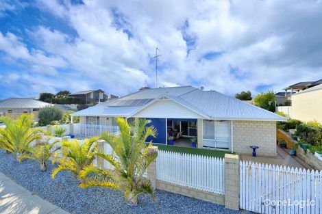 Property photo of 33 Meckering Turn Dawesville WA 6211