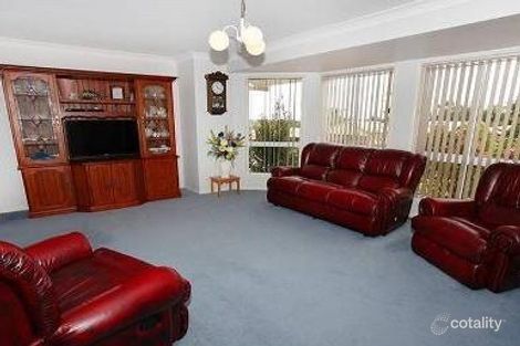 Property photo of 28 Riflebird Avenue Aroona QLD 4551