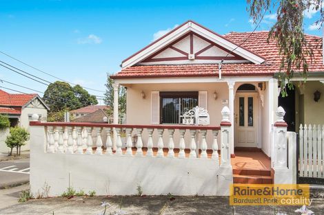 39 Gladstone St, Marrickville, NSW 2204