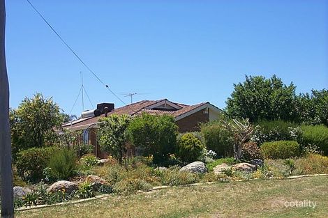 18 Isted Ave, Hamilton Hill, WA 6163