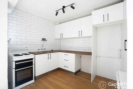 Property photo of 3/9 Farrer Place Farrer ACT 2607