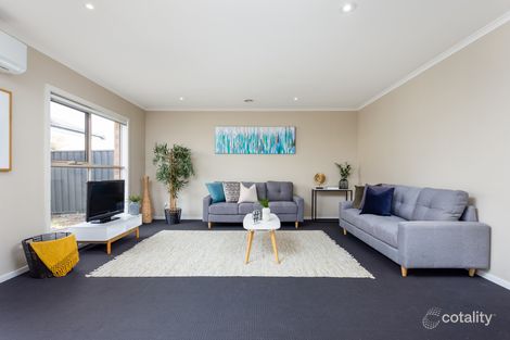 Property photo of 10 Fawkner Road Manor Lakes VIC 3024