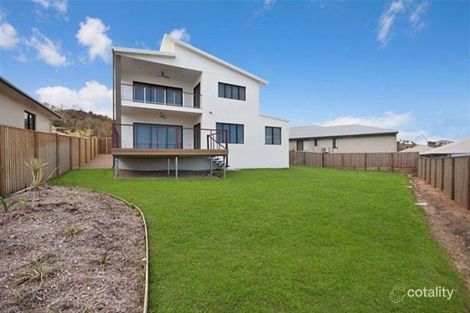 Property photo of 7 Yanooa Court Bushland Beach QLD 4818