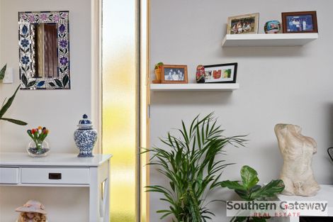 Property photo of 8 Crawford Road Orelia WA 6167