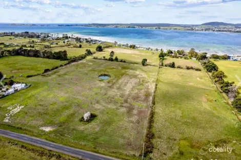 Property photo of 1 Greens Beach Road Beaconsfield TAS 7270