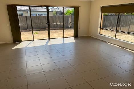 Property photo of 7 Duchess Court Point Cook VIC 3030