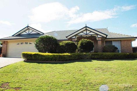 8 Hambleton Cres, Murrumba Downs, QLD 4503