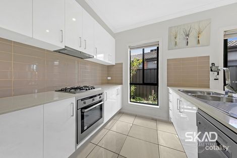Property photo of 16 Steadman Way Wollert VIC 3750