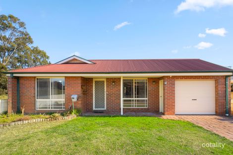 Property photo of 26 Bural Court Ngunnawal ACT 2913