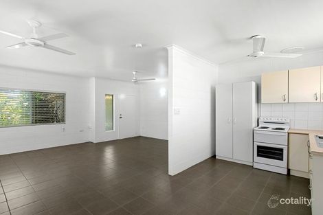 Property photo of 9 Denman Close Manoora QLD 4870