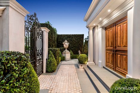 Property photo of 28 Hopetoun Road Toorak VIC 3142