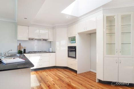 Property photo of 11 Martin Crescent Woodpark NSW 2164