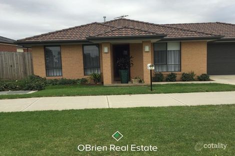 57 Syme Rd, Pakenham, VIC 3810