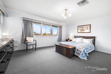 Property photo of 1086 Doncaster Road Doncaster East VIC 3109