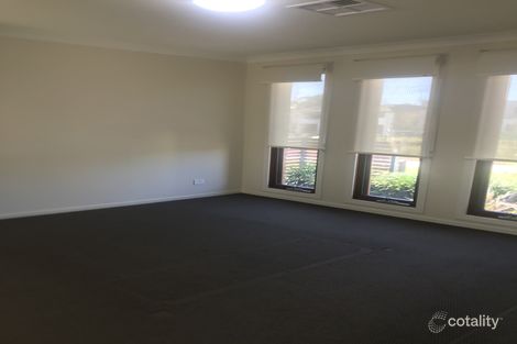 Property photo of 11 Dogwood Crescent Denham Court NSW 2565