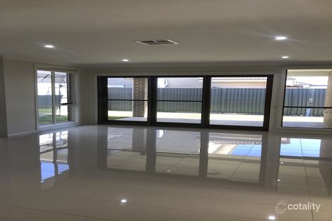 Property photo of 11 Dogwood Crescent Denham Court NSW 2565