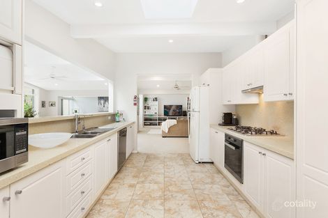 Property photo of 63 Arnott Crescent Warriewood NSW 2102