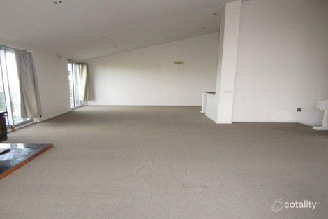 Property photo of 10 Belvedere Close Maribyrnong VIC 3032