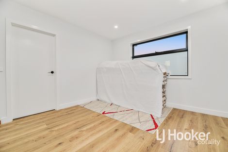 Property photo of 2/86 Railway Parade Dandenong VIC 3175