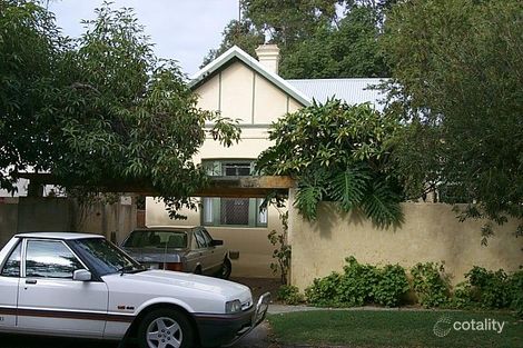 17 Pennell Rd, Claremont, WA 6010