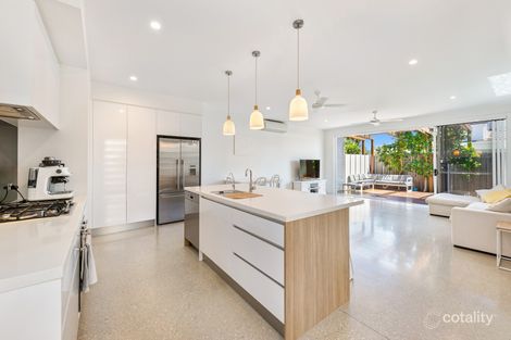 Property photo of 1/44 Dolphin Avenue Mermaid Beach QLD 4218