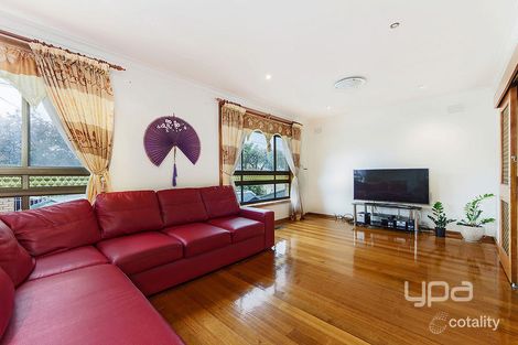 Property photo of 7 Harcourt Avenue St Albans VIC 3021
