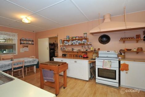 Property photo of 8 Murphy Way Warnbro WA 6169