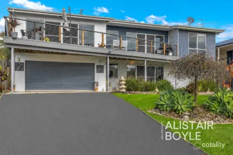 40 Macqueen Ave, Korumburra, VIC 3950