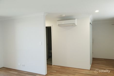 Property photo of 25/2 Delaronde Drive Success WA 6164