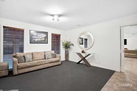 Property photo of 93 St Mitchell Circuit Mornington VIC 3931