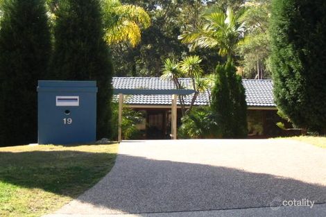 19 Kenton Cres, Valentine, NSW 2280