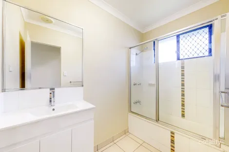 Property photo of 15 Burlingon Circuit Mount Louisa QLD 4814