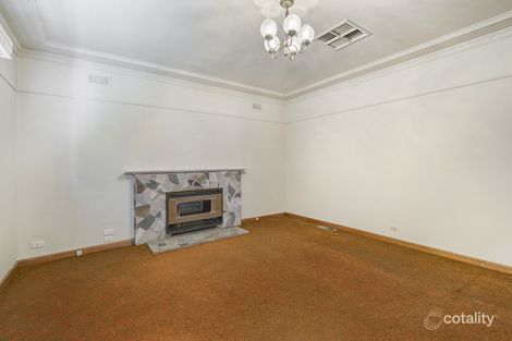 Property photo of 16 Tuhans Road Mount Waverley VIC 3149