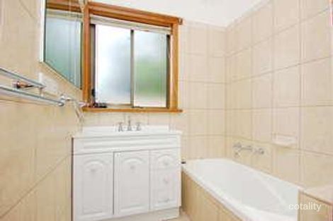 Property photo of 2 James Avenue Aspendale VIC 3195
