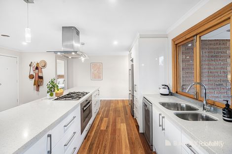 Property photo of 28 Parkside Close Lilydale VIC 3140