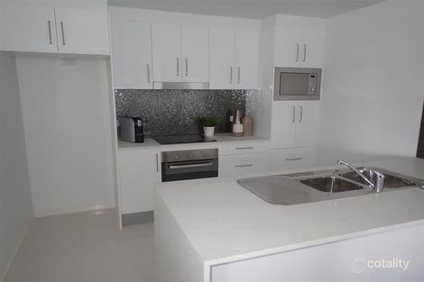 Property photo of 7/17 Norman Street Wooloowin QLD 4030