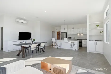Property photo of 241 Cambridge Road Warrane TAS 7018