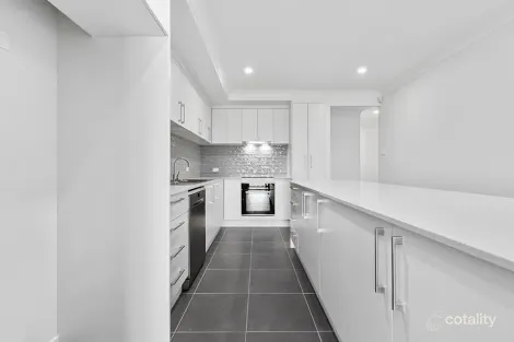 2/5 Bangalay St, Heddon Greta, NSW 2321