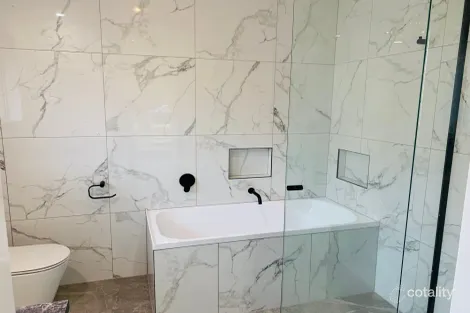 Property photo of 9 Stringybark Street Regents Park QLD 4118