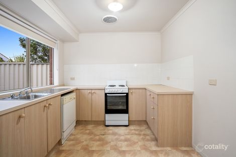 Property photo of 12 Fantail Place South Morang VIC 3752