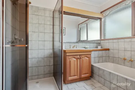 Property photo of 1/841 High Street Road Glen Waverley VIC 3150